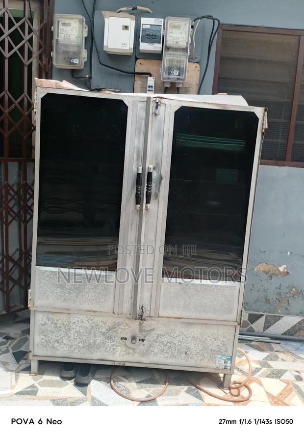 Slightly Used Oven For Sale