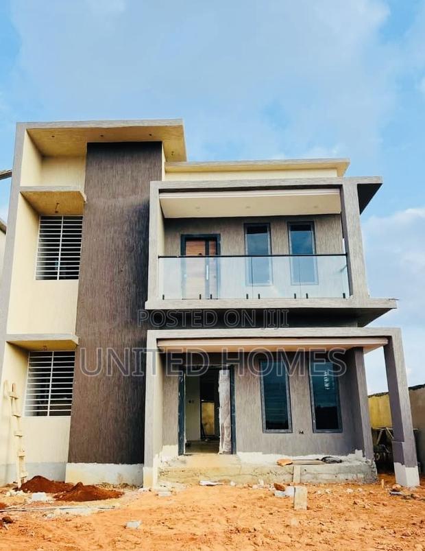4bdrm House in East Legon for rent · Photo 2