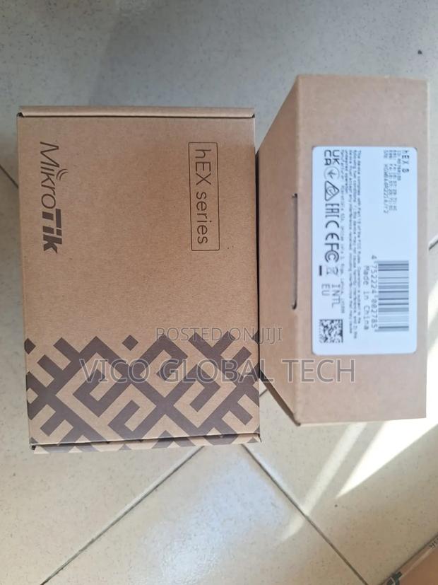 Mikrotic Router Hex S · Photo 1
