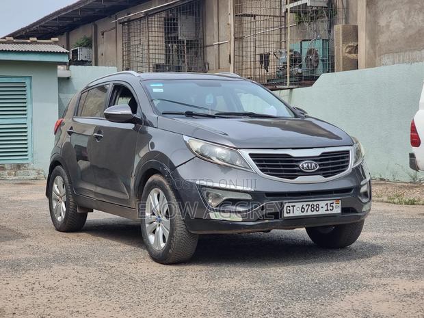 Kia Sportage SX 4dr SUV (2.0L 4cyl Turbo 6A) 2011 Gray