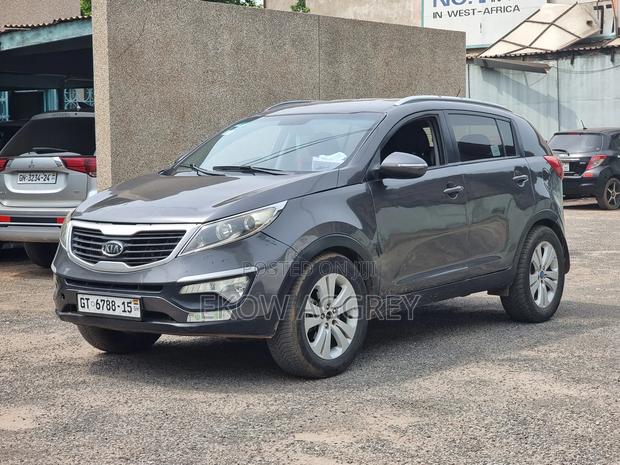 Kia Sportage SX 4dr SUV (2.0L 4cyl Turbo 6A) 2011 Gray