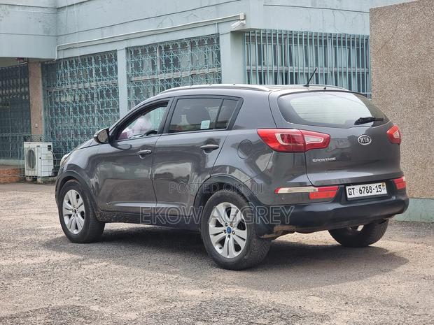 Kia Sportage SX 4dr SUV (2.0L 4cyl Turbo 6A) 2011 Gray