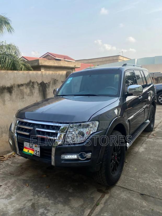 Mitsubishi Pajero V80 3.2 VR-II 2013 Gray