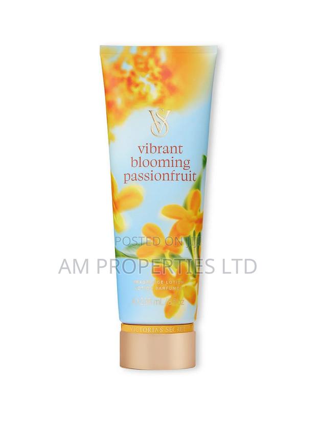 Victoria's Secret Body Lotion, Splashes and Perfumes · Photo 3