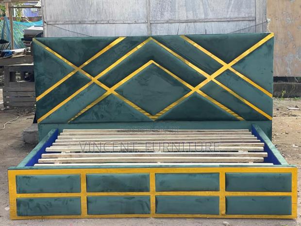 Available King Size Bed · Photo 2