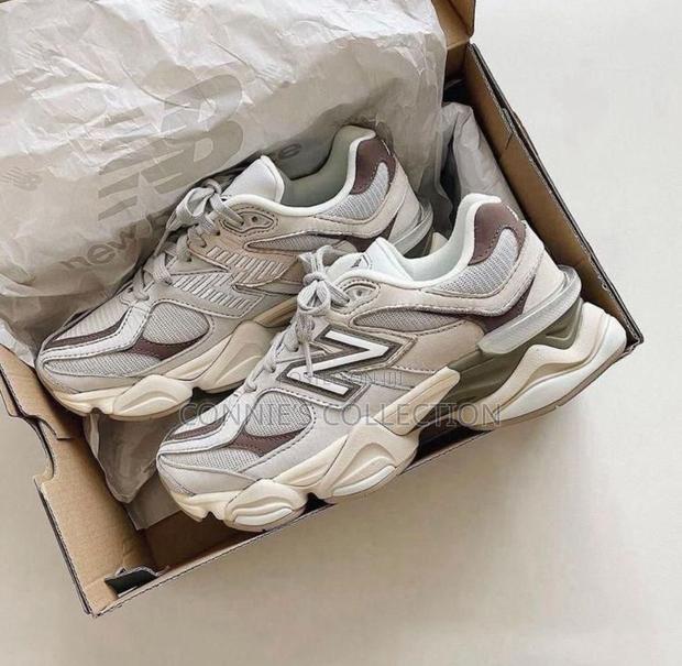 New Balance 9060 Grey