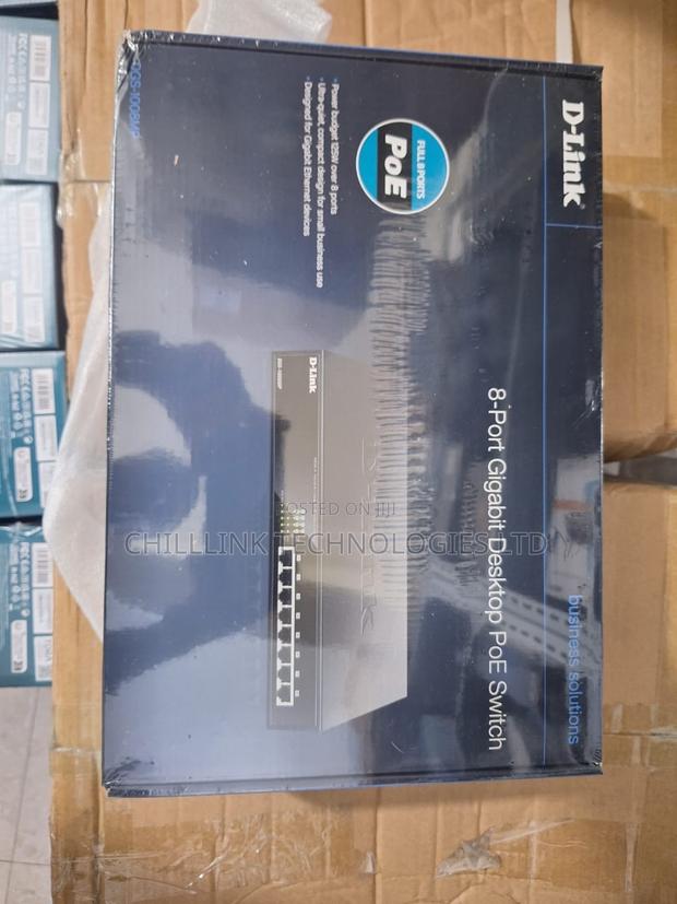 D-Link DGS-1008mp 8-Port Desktop Gigabit Max Poe Switch photo 2
