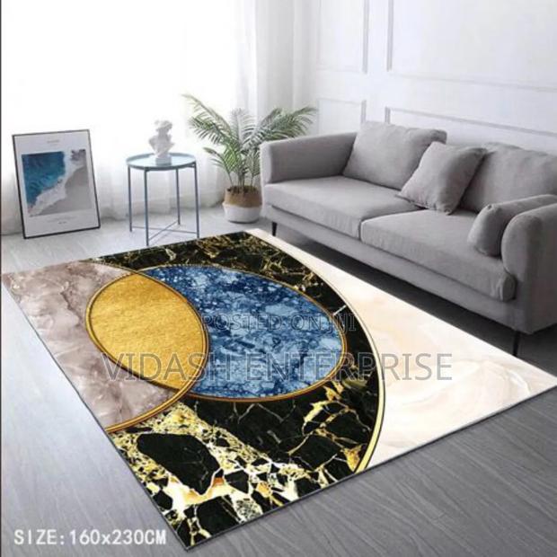 The Future of Flooring ( 160/230cm ) · Photo 2