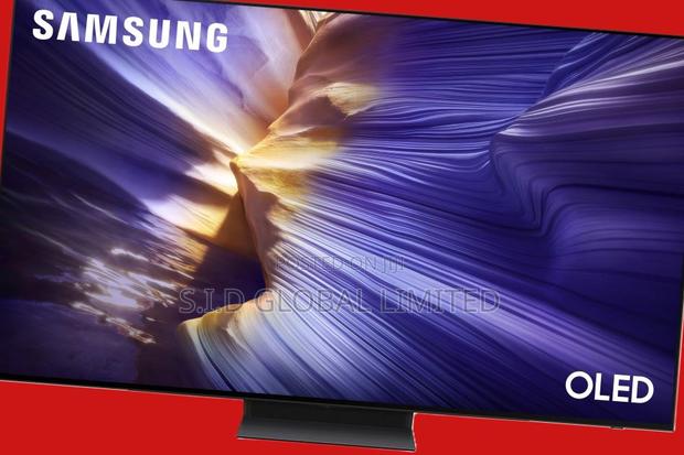 Enjoy Vivid Color Reproduction on Samsung Oled 77" Tv · Photo 4