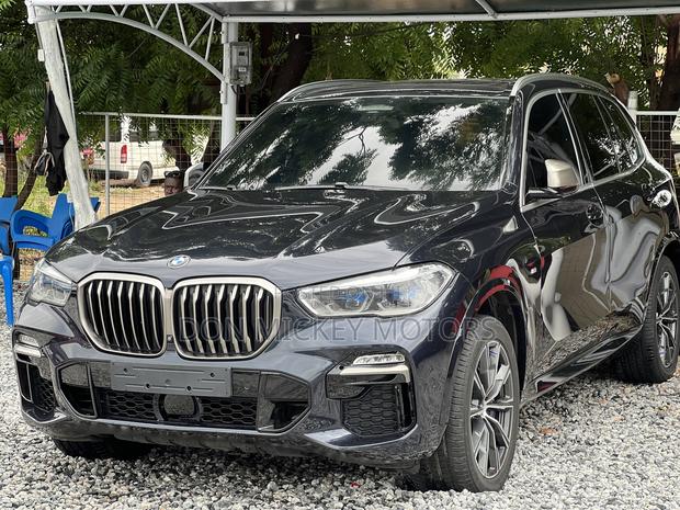 BMW X5 M50i AWD 2020 Blue · Photo 4