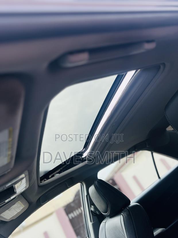 Toyota Camry SE 4dr Sedan (2.5L 4cyl 6A) 2014 Gray