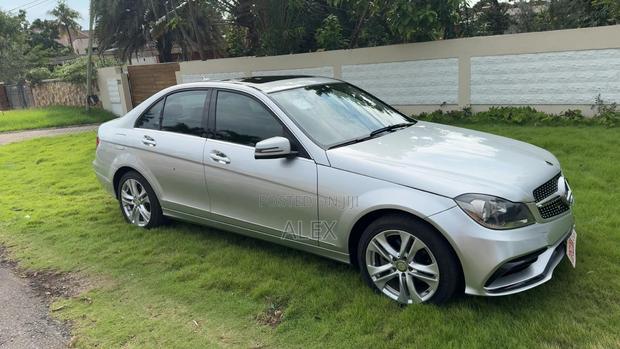 Mercedes-Benz C250 2014 Silver