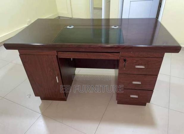 1.5 Meters Executive Office Desk · Photo 2