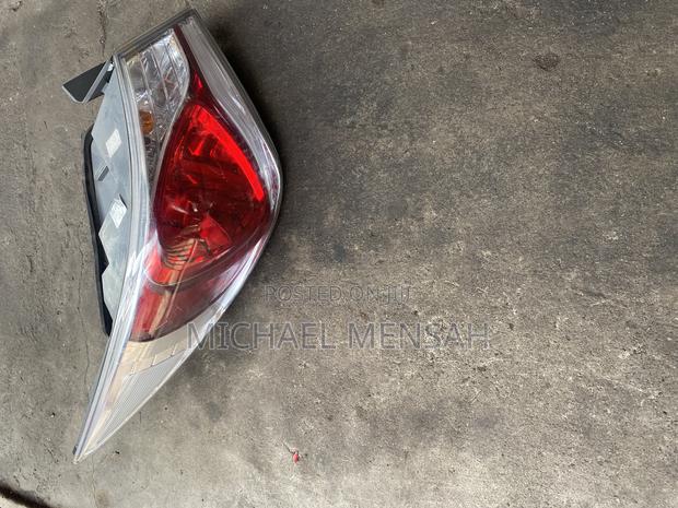 Hyundai Sonata Hybrid photo 2