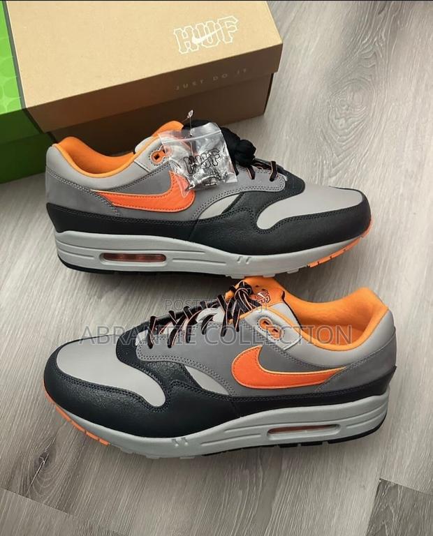 Nike Air Max 1 Sp Brilliant Orange · Photo 3