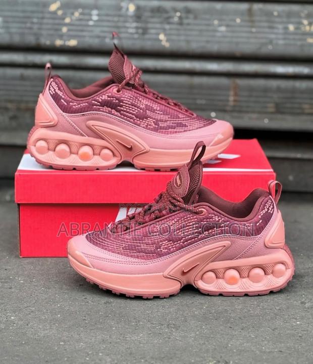 Authentic Nike Air Max Dn Sneaker Pink · Photo 3