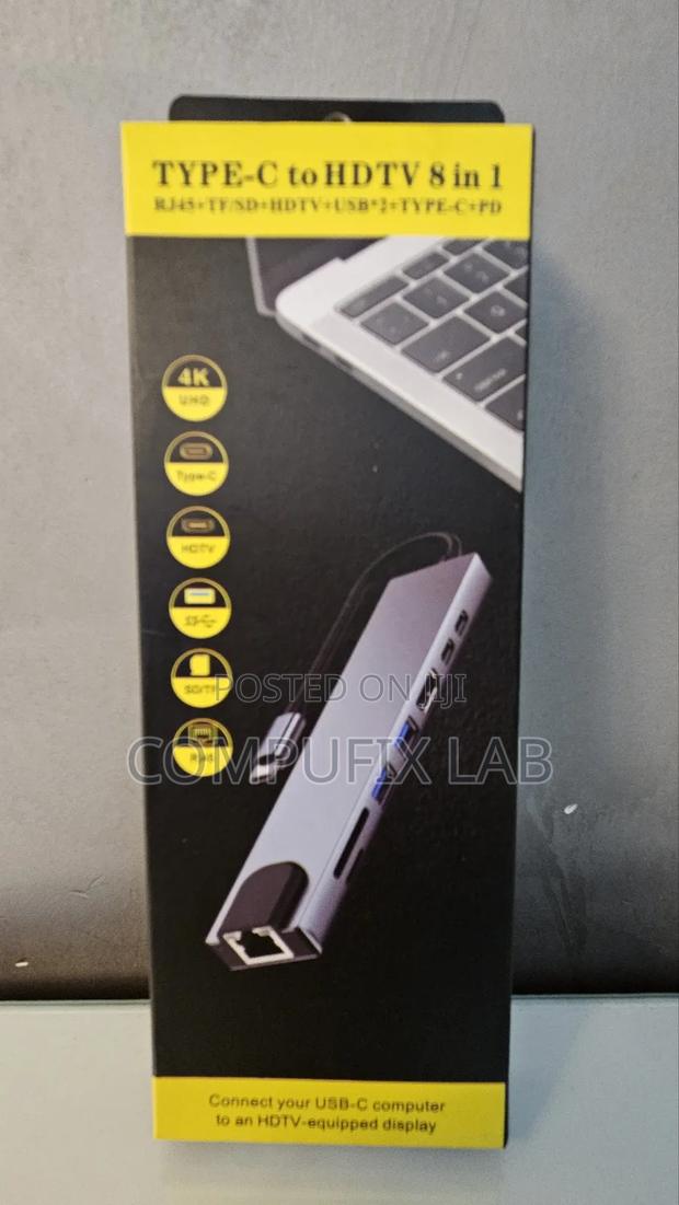 8 in 1 Usb C Hub for Macbooks and Windows Laptop