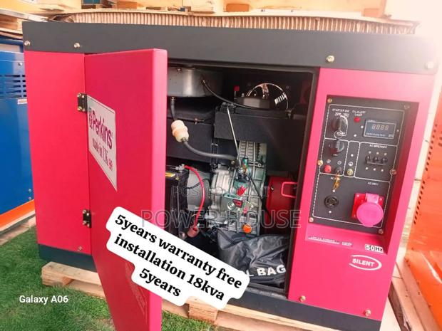 Lumina Onyx Amp 18kva Perkins Diesel Generator 18kva · Photo 2