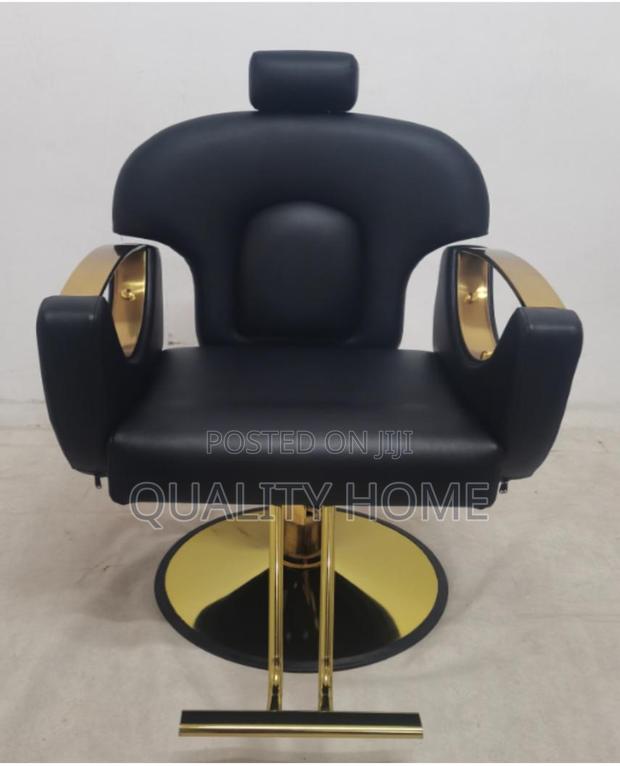 Barbering Salon Chair · Photo 2