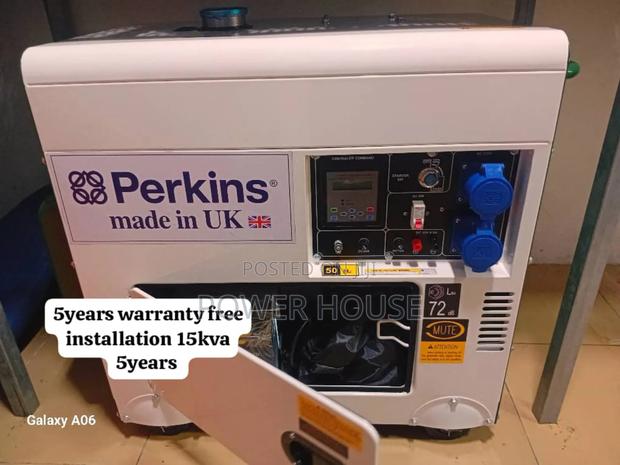 Lumina Dynamo 15kva 16500watts Diesel Perkins Generator · Photo 2