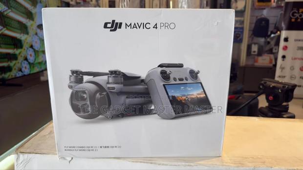 Dji Mavic 4 Pro Flymore Combo · Photo 4