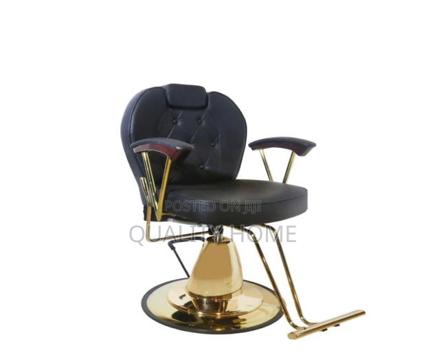 Salon Barbers Chairs · Photo 2