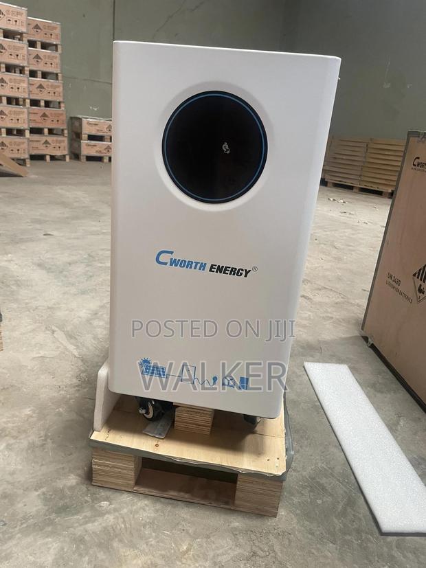 Cworth 15kwh 48v300ah Lithium Battery · Photo 3