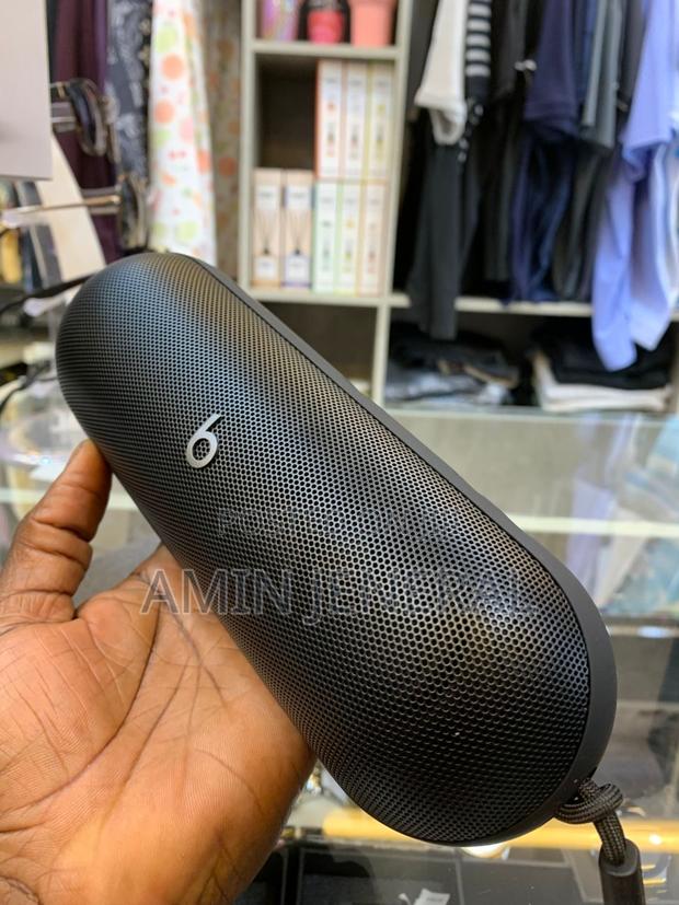 Beats Pill
