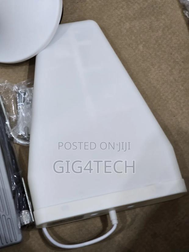 4 Band Network Booster 900/1800/2100/2600mhz Network · Photo 4