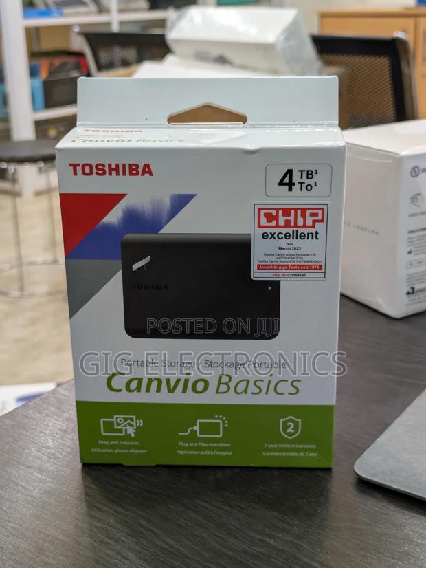 Toshiba 4tb Canvio Ready USB 3.2 Gen 1 Portable Hard Drive · Photo 3