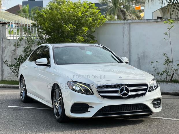 Mercedes-Benz E300 4Matic AWD Sedan (2.0L 4cyl 9A) 2017 White