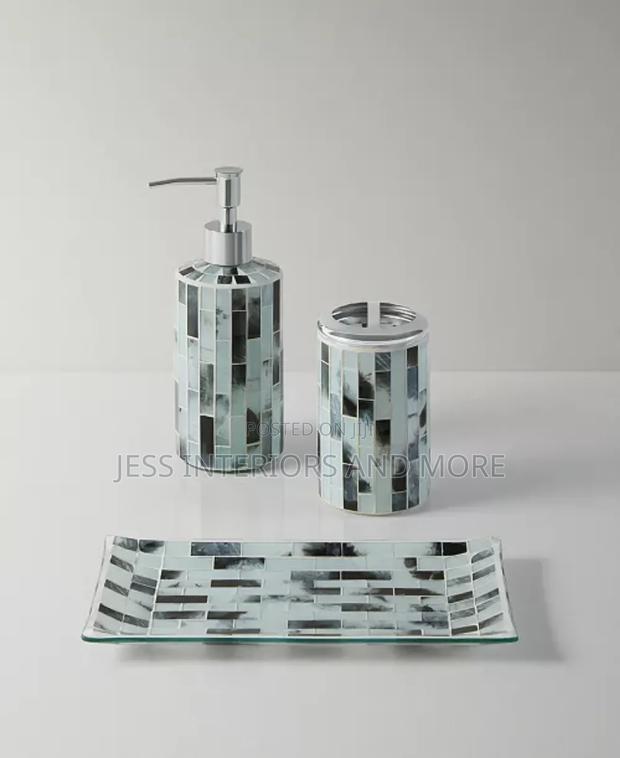 Mosaic 3-Pc. Bath Accessory Set · Photo 2
