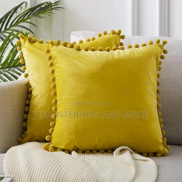 Throw Pillow 2 PCS · Photo 2