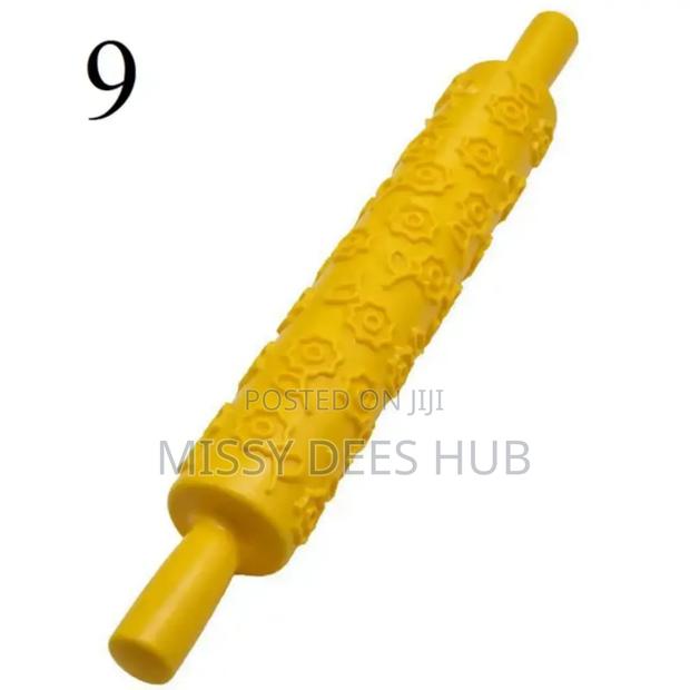 Plastic Rolling Pin for Cake Decorating photo 14