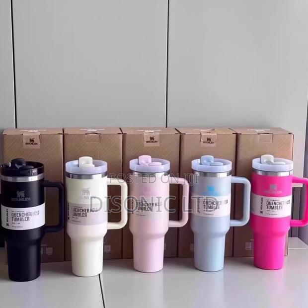 Multipurpose Stanley Cups ( Hot Cold) · Photo 3