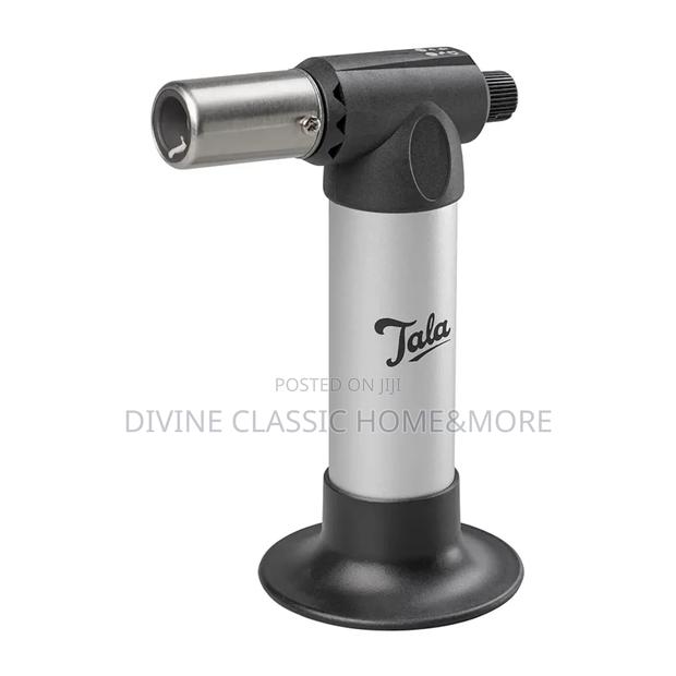 Tala Cooks Blow Torch photo 4
