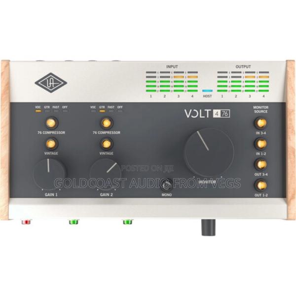 Universal Audio Volt 476 Portable 4x4(Built-in Compressor) · Photo 4