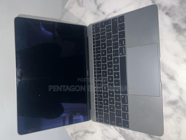 Laptop Apple MacBook 2015 8GB Intel Core I5 SSD 256GB · Photo 4