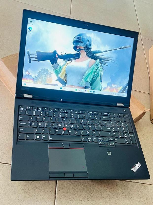 Laptop Lenovo ThinkPad P52 16GB Intel Core I7 SSD 512GB photo 3