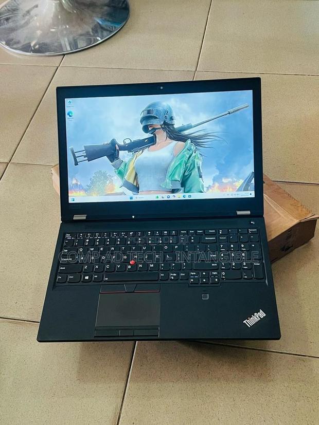 Laptop Lenovo ThinkPad P52 16GB Intel Core I7 SSD 512GB photo 2