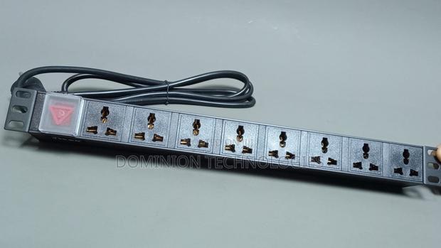 8 Ways Power Distribution Unit, Rack C19, Black,Pdu-1u-M8-K · Photo 4
