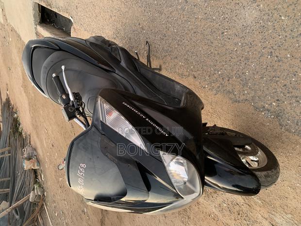 Yamaha Majesty 2009 Black · Photo 1
