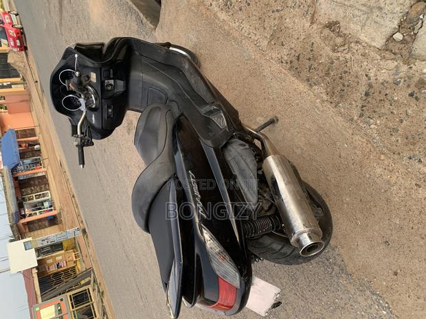 Yamaha Majesty 2009 Black · Photo 2
