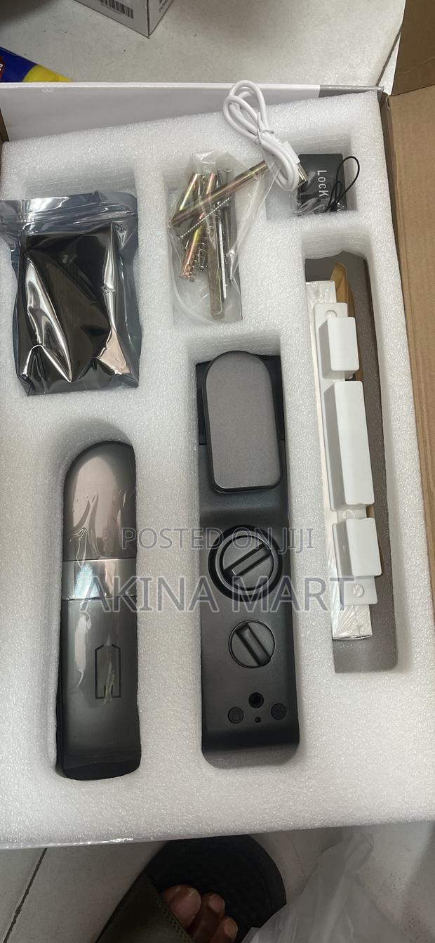Smart Door Lock + Camera, Fingerprint + Facial Recognition photo 3