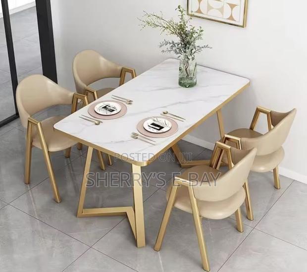 Luxurious Dining Set photo 16
