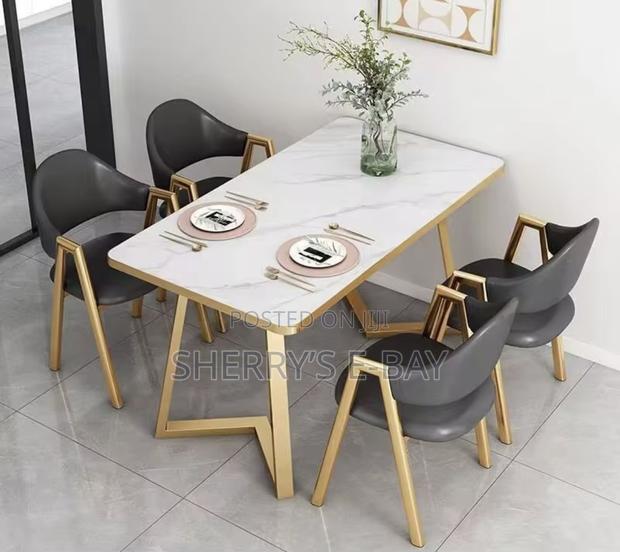 Luxurious Dining Set photo 9