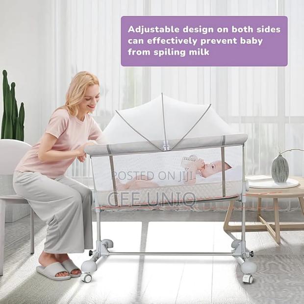 Baby Bed Side Crib With Storage Basket photo 3