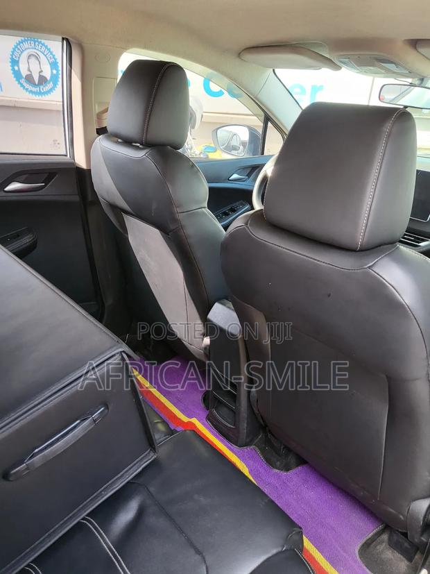 BYD Tang EV 2019 White photo 9