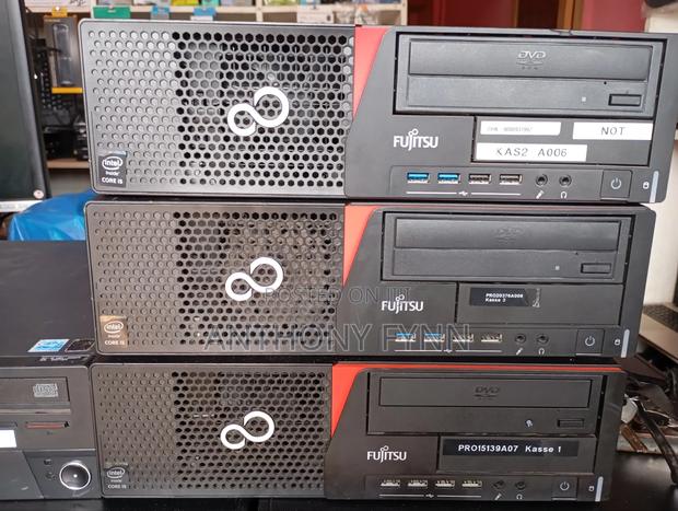 Desktop Computer Fujitsu Esprimo D957/E85+ 4GB Intel Core i5 HDD 500GB