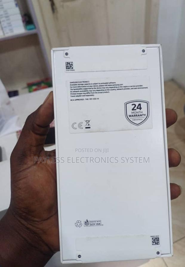 New Samsung Galaxy A36 256 GB Black photo 2